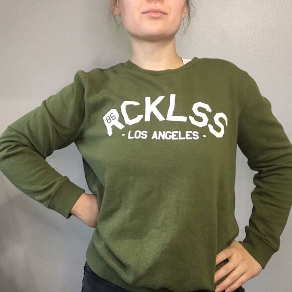 Y&R • Green Young and Reckless Sweater Large - Picture 3 of 6